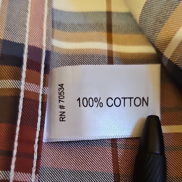 Orvis Men's Maroon and Navy Plaid Button Down Shirt - Picture 4 of 9